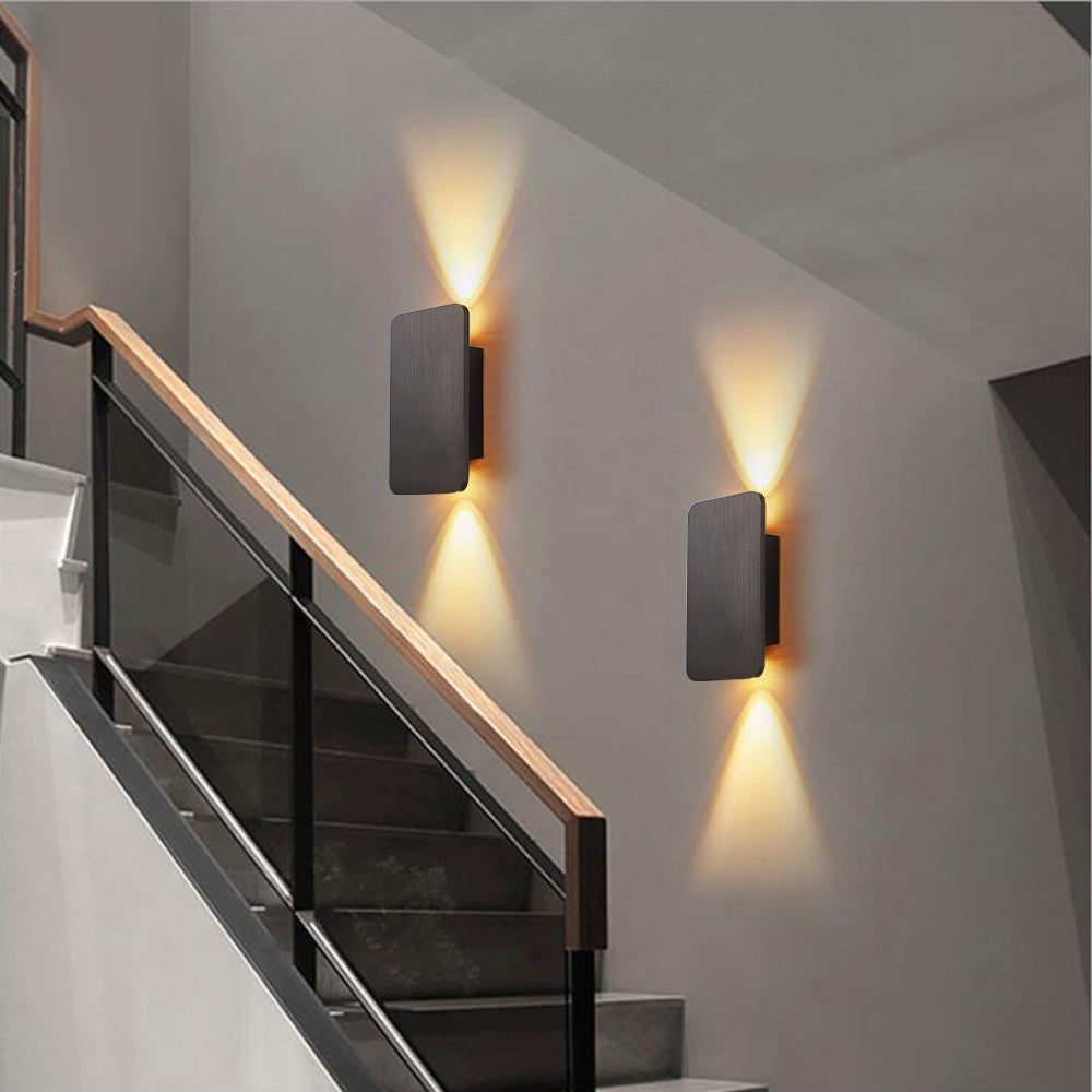 Applique rettangolare LED in metallo per interni bianco caldo