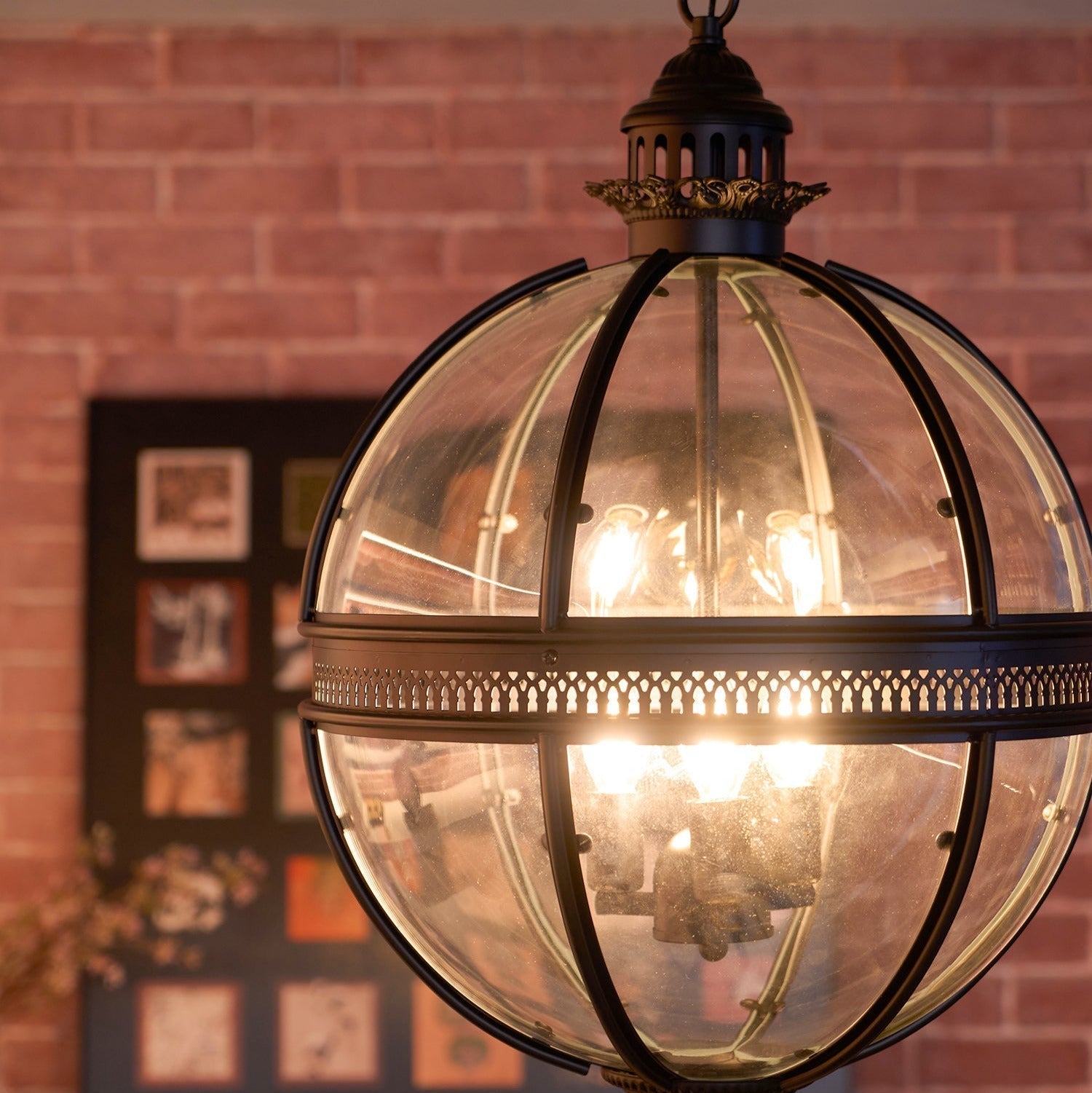 Lampada a sospensione vintage a globo in vetro con struttura in metallo rame o nero