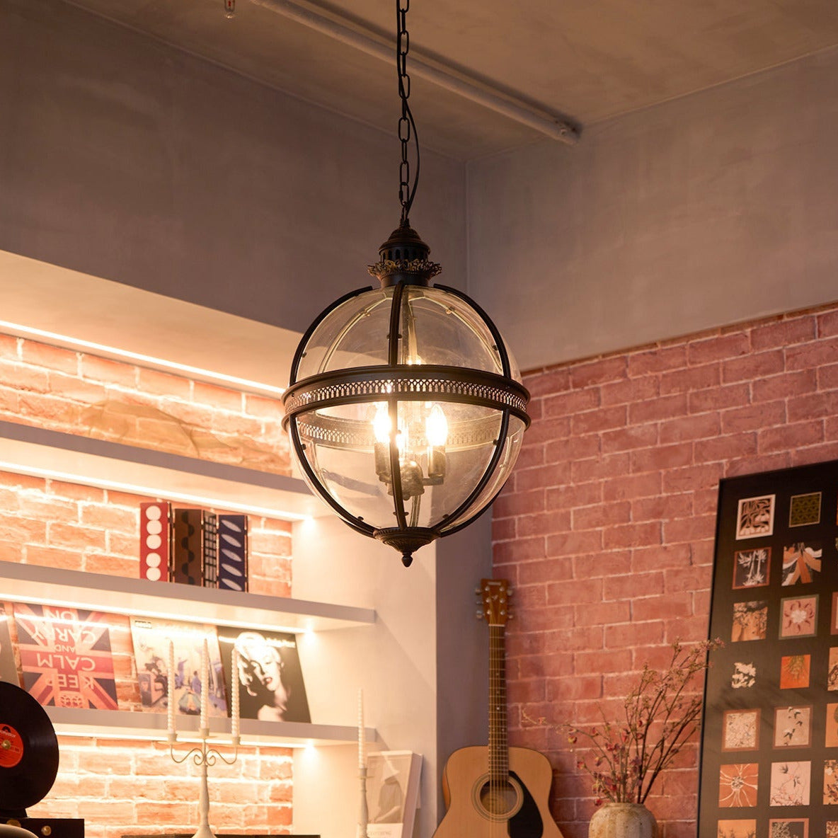 Lampada a sospensione vintage a globo in vetro con struttura in metallo rame o nero