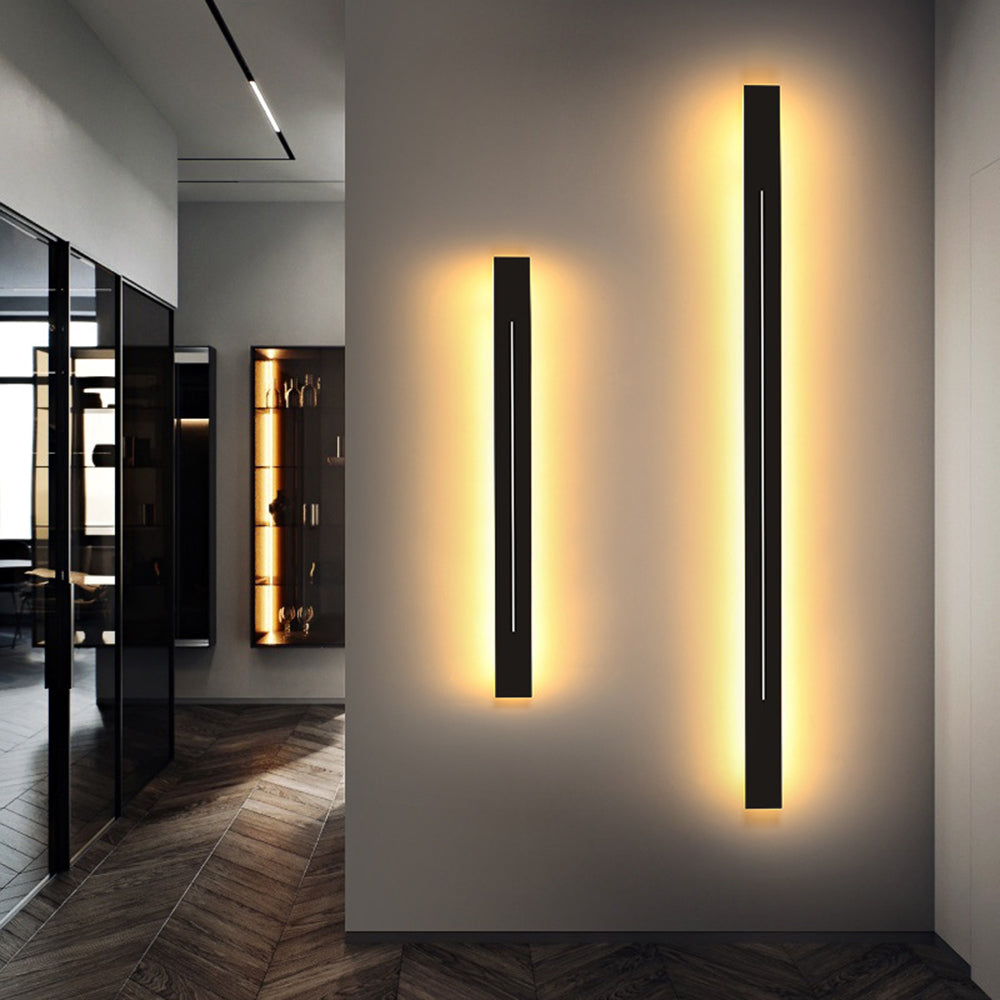 Lampada da parete LED lineare minimalista a barra lunga per interni, nero e oro