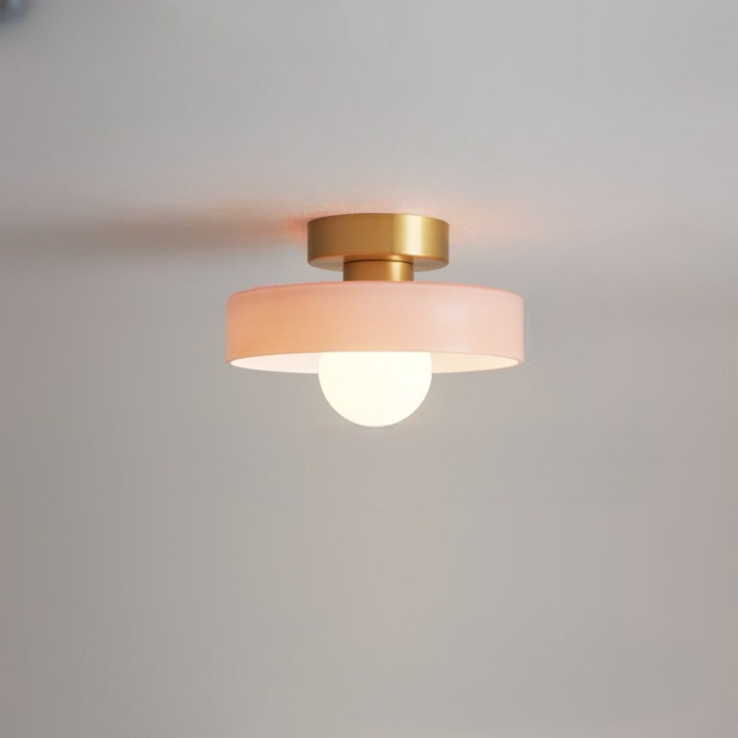 Semi plafoniera LED tonda in vetro con globo