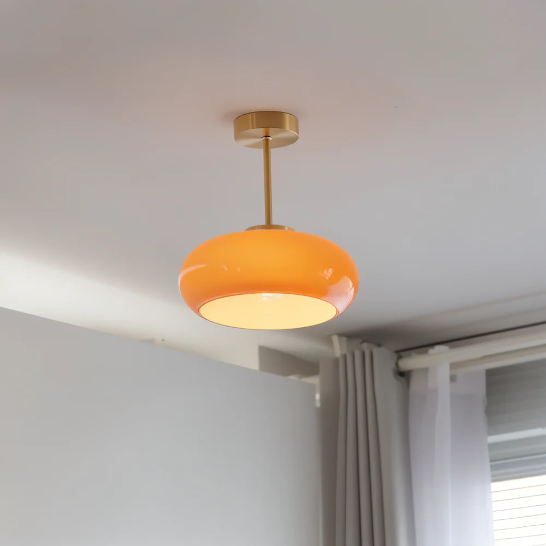 Semi plafoniera ovale in vetro ambra, stile vintage