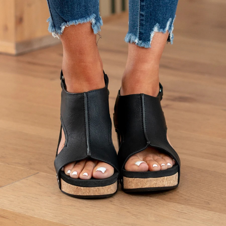Maristella | Sandali con zeppa e fasce elastiche