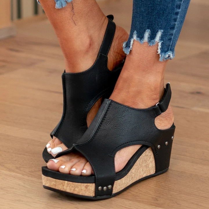 Maristella | Sandali con zeppa e fasce elastiche