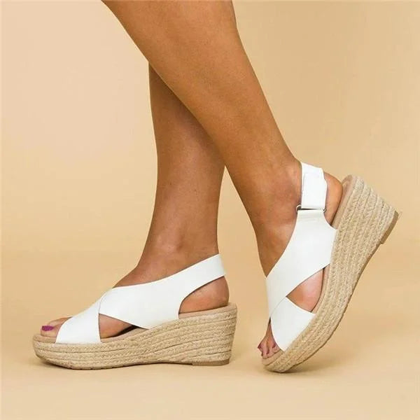 Mariella | Sandali con cinturino e soletta sagomata