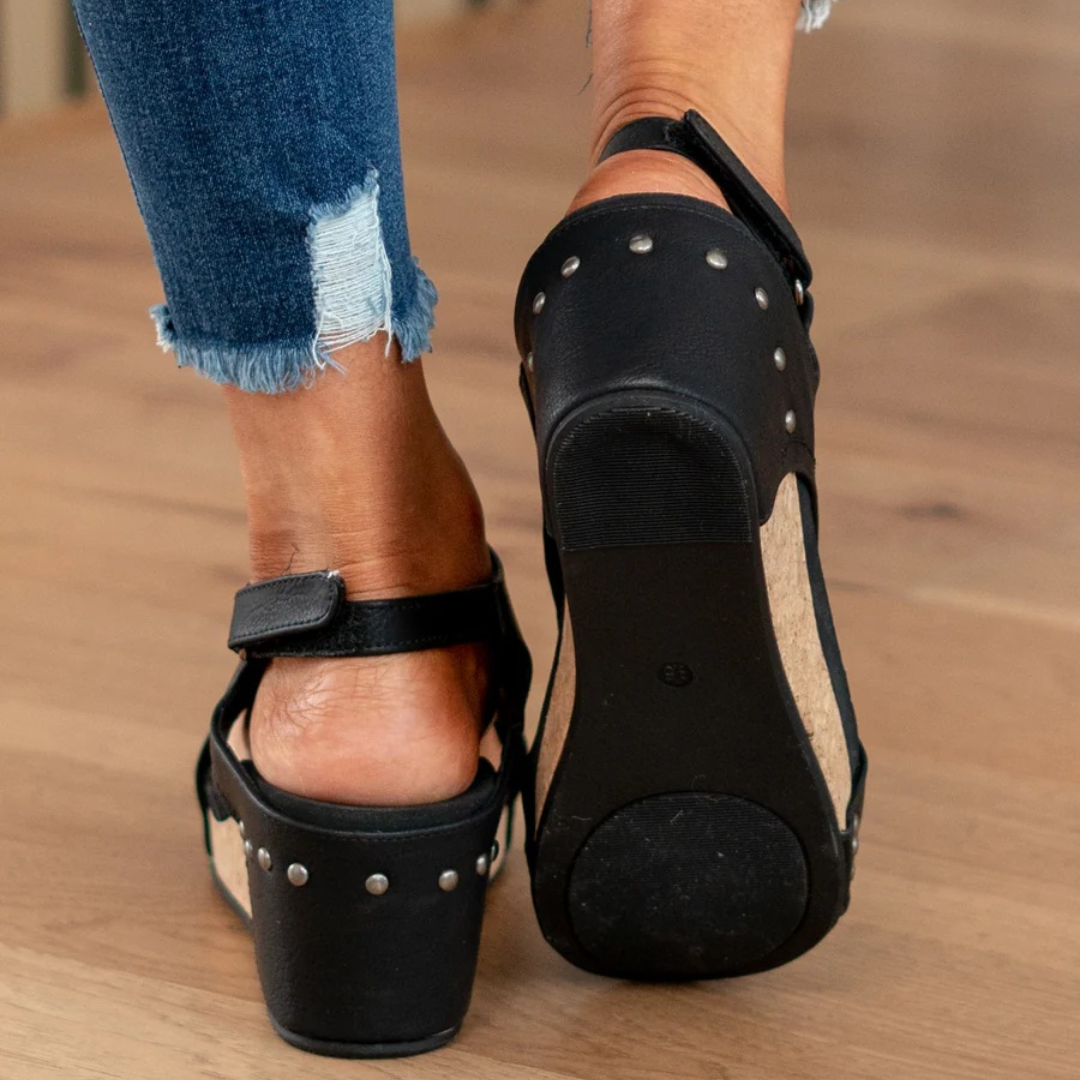 Maristella | Sandali con zeppa e fasce elastiche