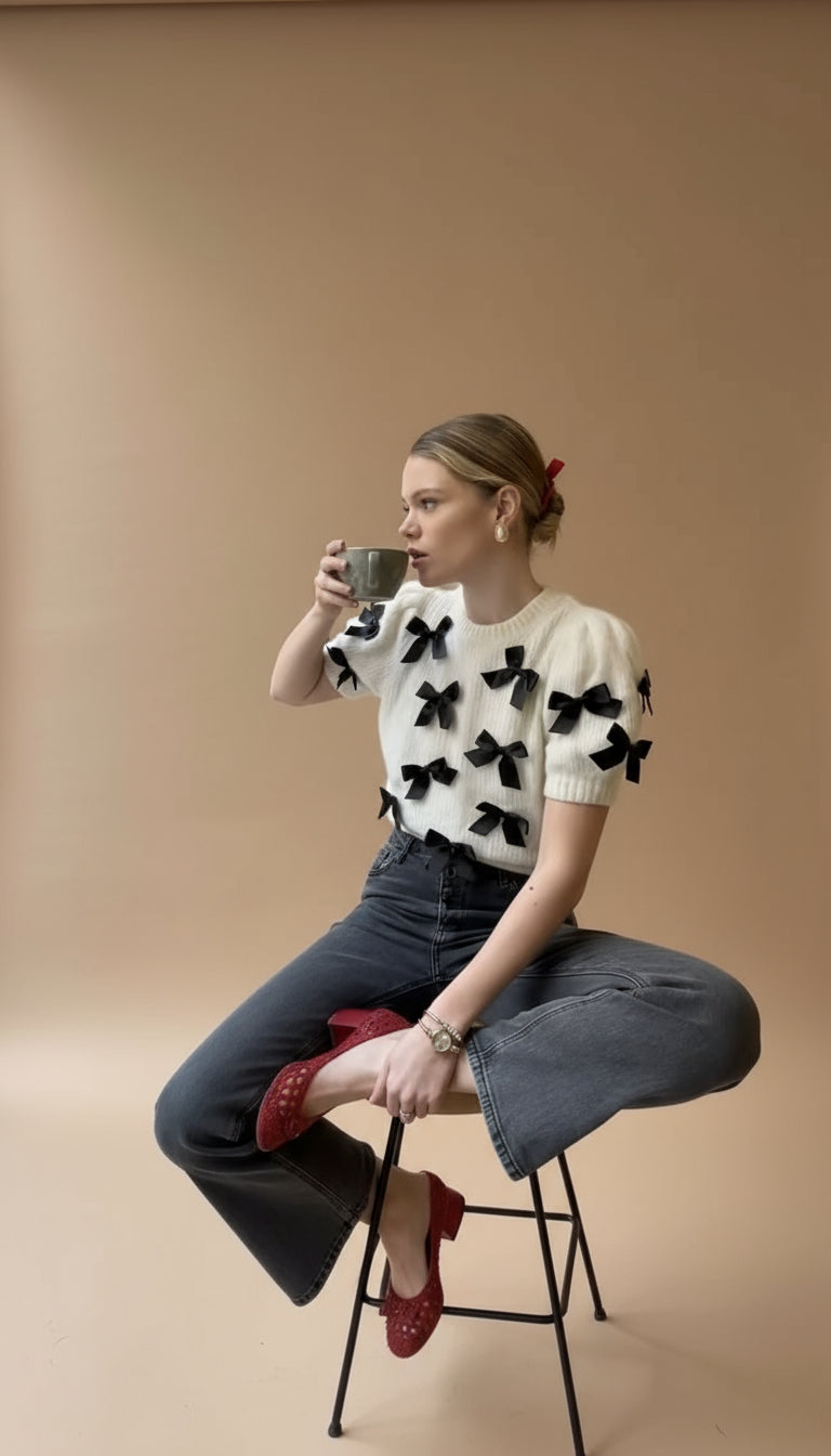 Gemma | Maglione a maniche corte con fiocchi