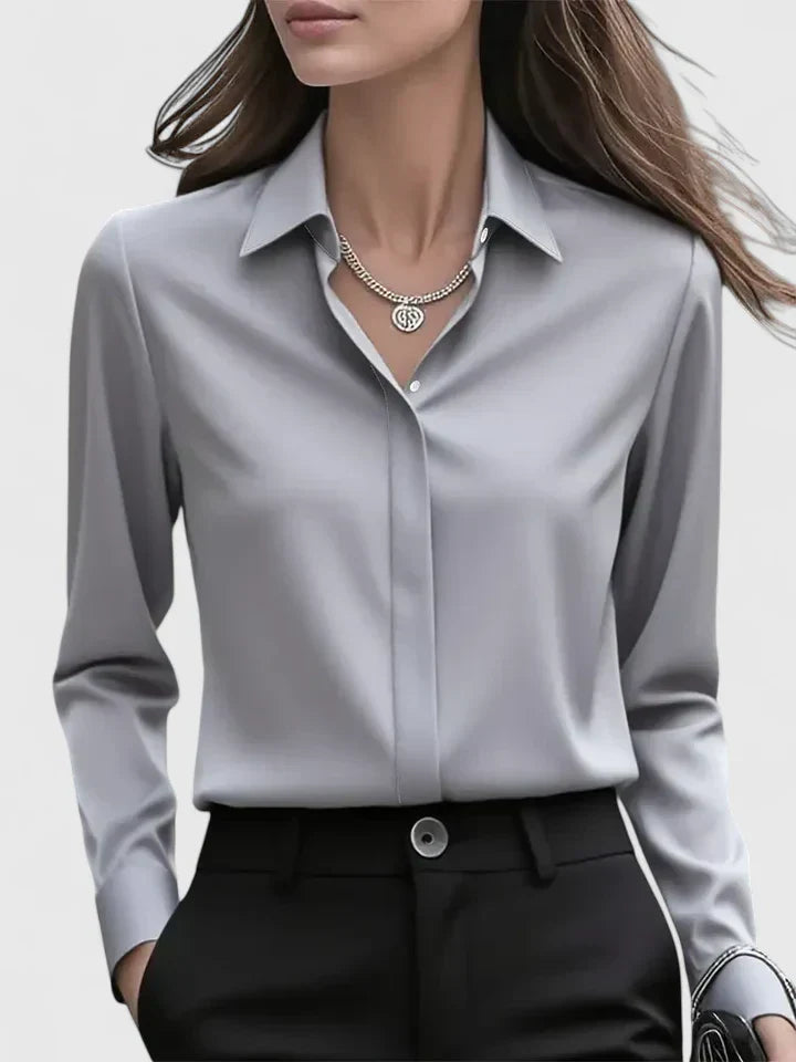 Adelaide | Blusa satinata con colletto e bottoni nascosti