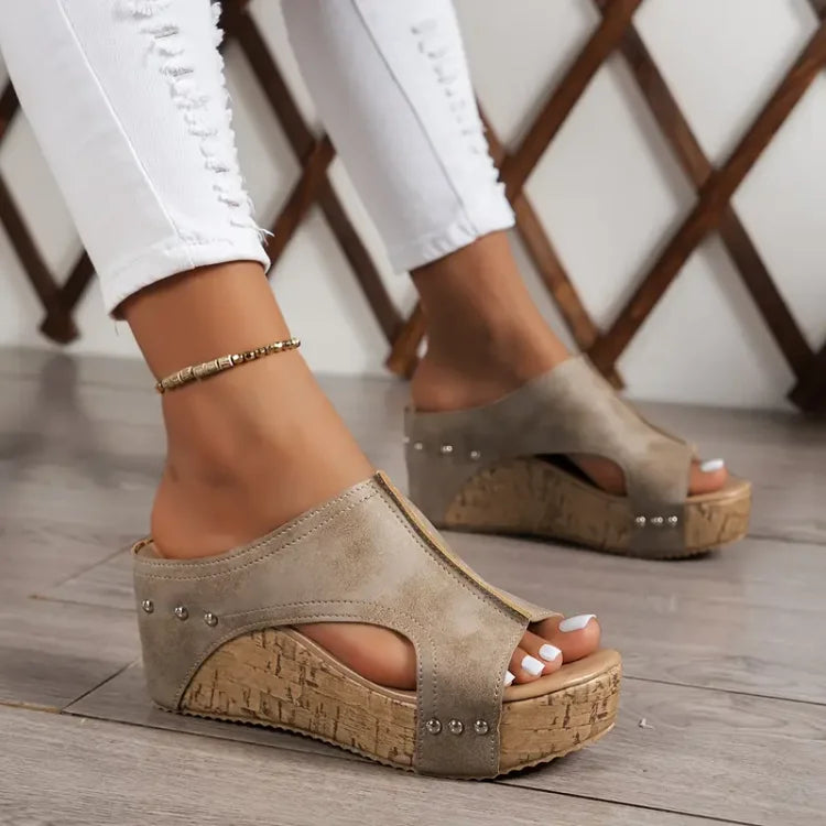 Rosalia | Sandali con cinturini e soletta sagomata