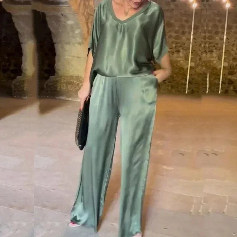 Elisa | Completo giacca e pantalone in raso