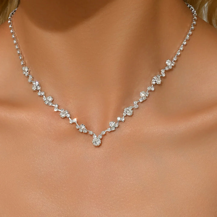 Collana Nuziale Elegante con Diamanti