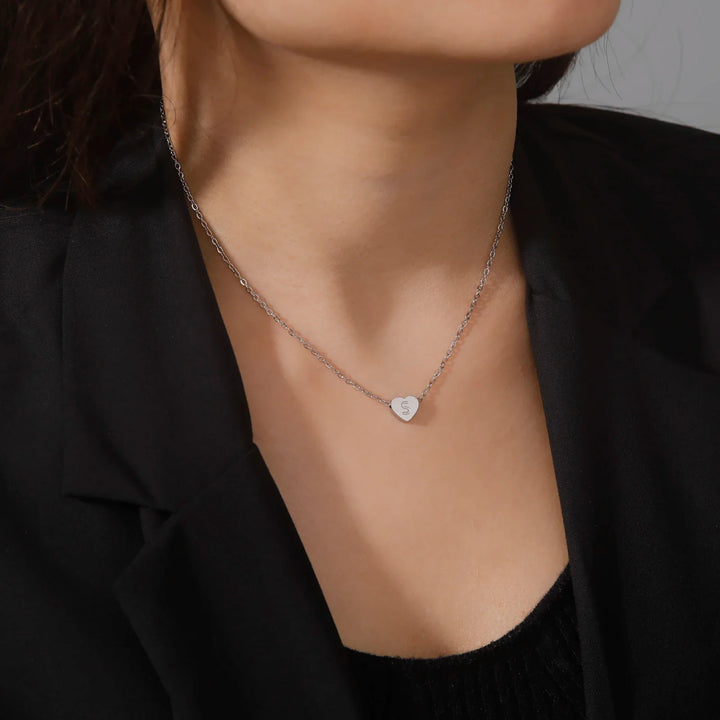 Choker Iniziale a Cuore Senza Tempo