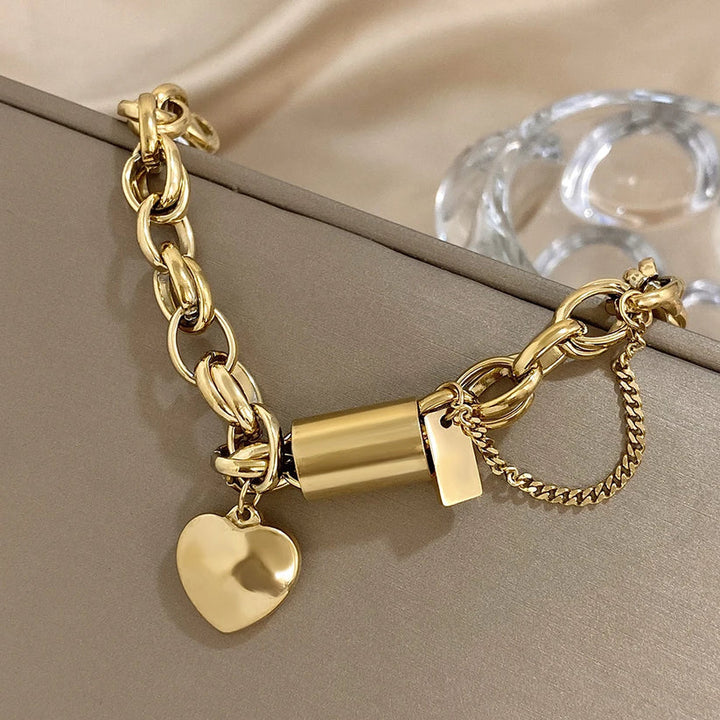 Bracciale spesso a cuore in oro