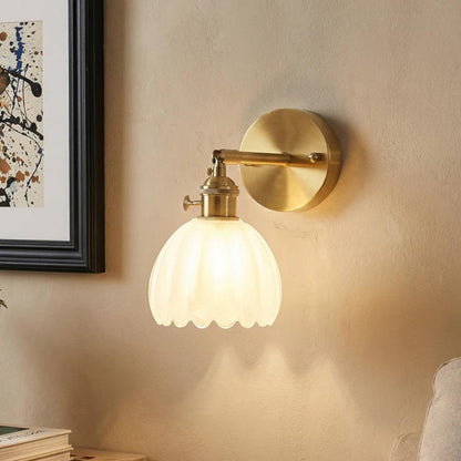 Applique decorativa retrò a forma di tulipano con luce regolabile