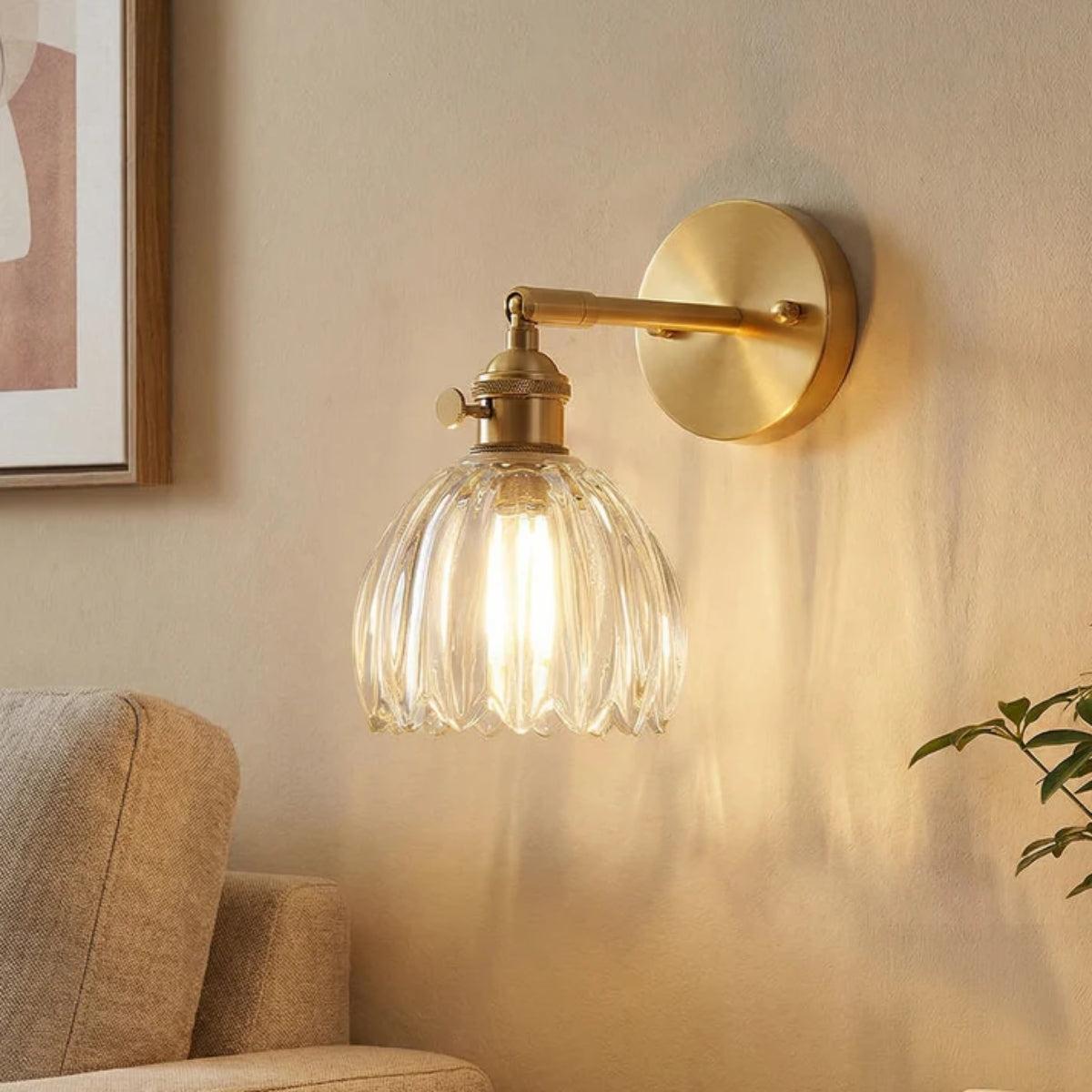 Applique decorativa retrò a forma di tulipano con luce regolabile