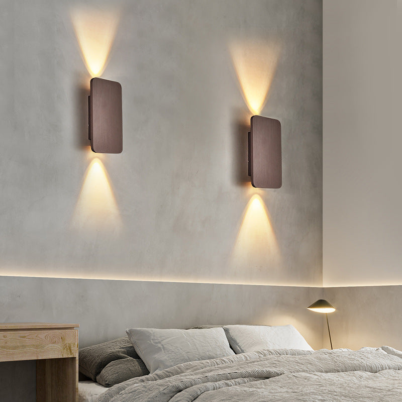 Applique rettangolare LED in metallo per interni bianco caldo