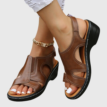 Domizia sandali donna con tagli laterali e cinturino a strappo, foto 5