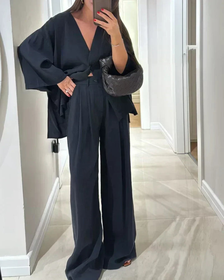 Olivia | Completo con scollo a V e gamba larga