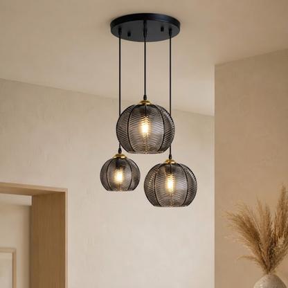 Lampada a sospensione a globo in vetro rigato colorato ambra, verde o grigio fumo