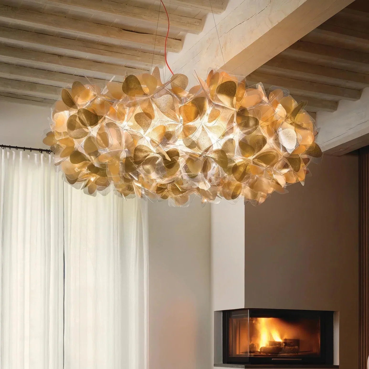 Lampada a sospensione a grappolo con petali di fiore, bianco o oro