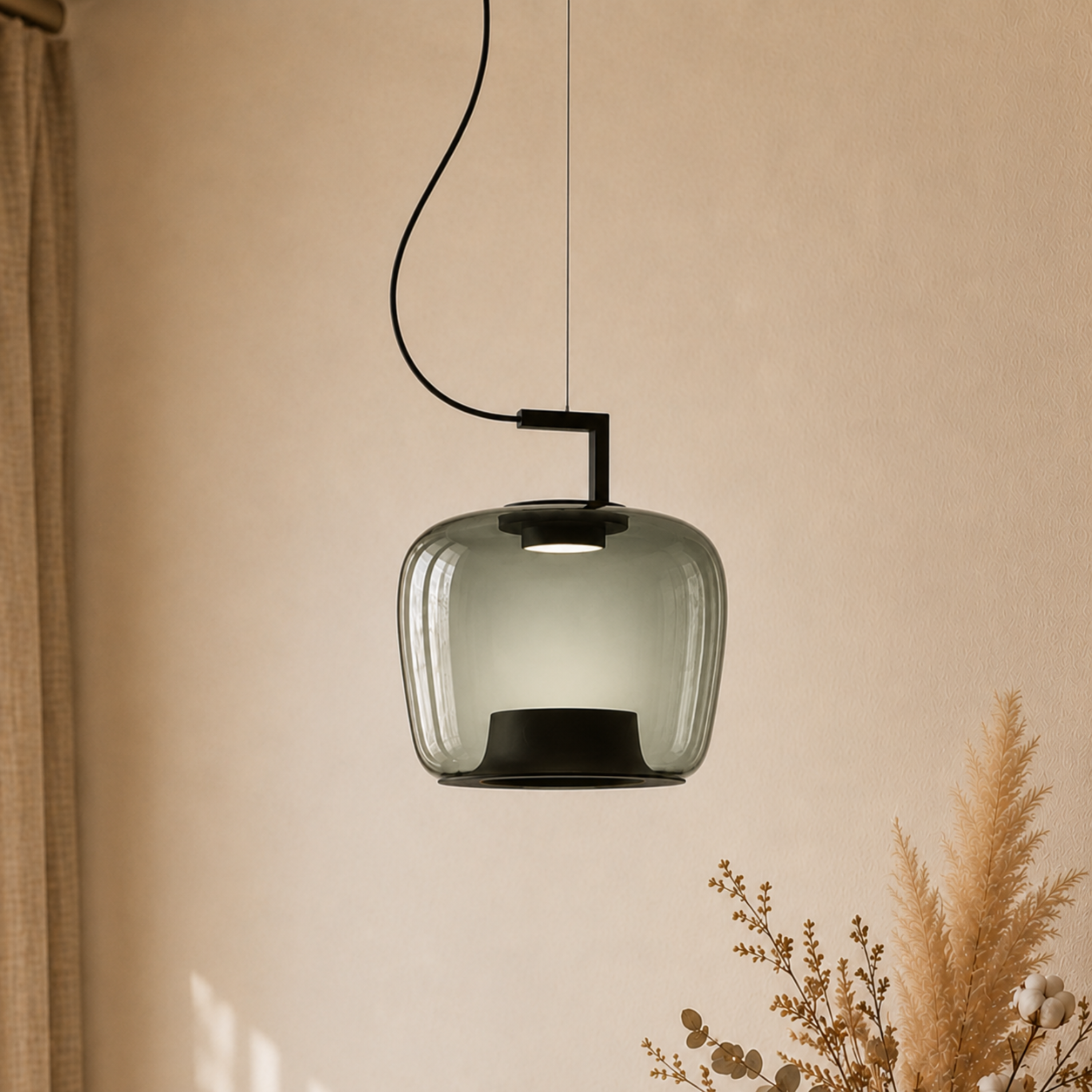 Lampada a sospensione a lanterna in vetro colorato ambra
