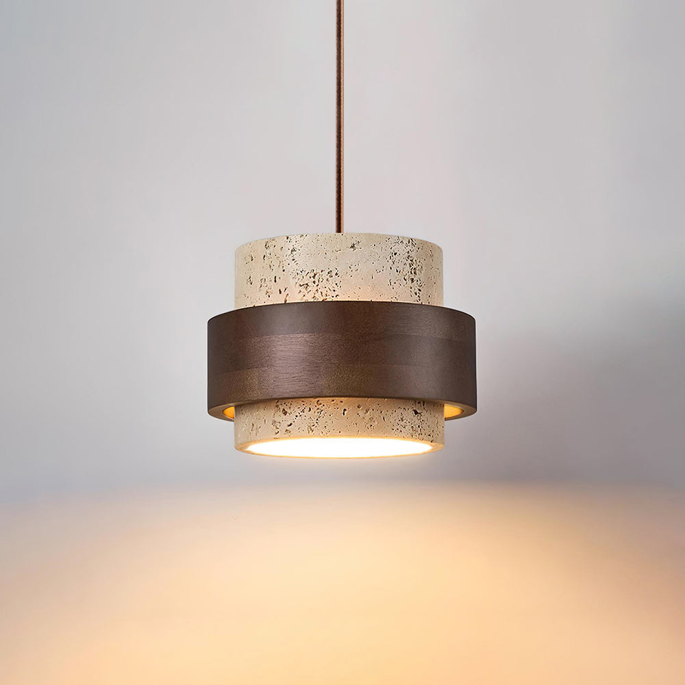 Lampada a sospensione cilindrica in travertino e legno noce japandi
