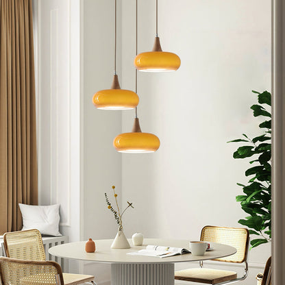 Lampada a sospensione in vetro ambra e legno mid century per isola cucina