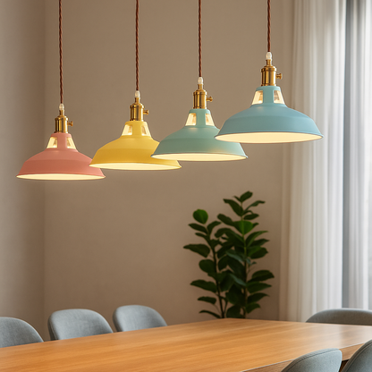 Lampada a sospensione industriale a cupola in metallo colorato LED per cucina