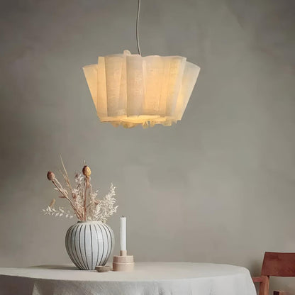 Lampada a sospensione japandi in tessuto plissettato