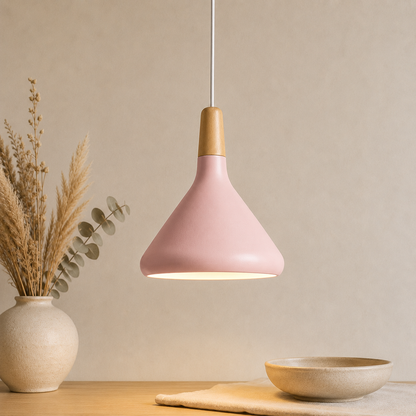 Lampada a sospensione LED a cono in alluminio con sommità in tonalità legno