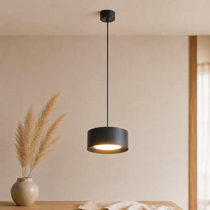 Lampada a sospensione LED a cupola in ferro, minimalista e compatta per isola cucina