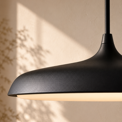 Lampada a sospensione LED sottile in alluminio nero