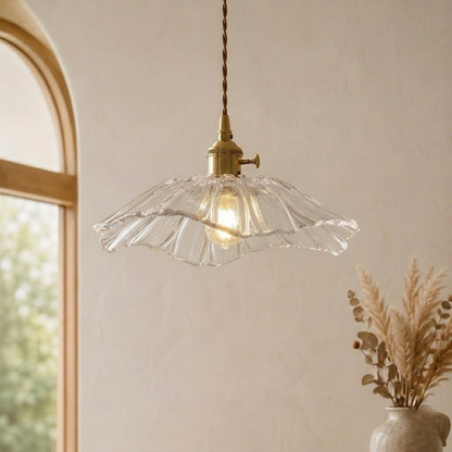 Lampada a sospensione LED vintage in vetro a fiore con bordo smerlato