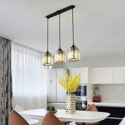 Lampada a sospensione lineare moderna a cluster in vetro rigato con paralumi cilindrici neri
