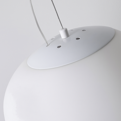 Lampada a sospensione sferica in metallo dal design geometrico