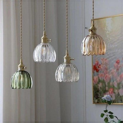 Lampada a sospensione vintage con paralume floreale in vetro e luce d'ambiente