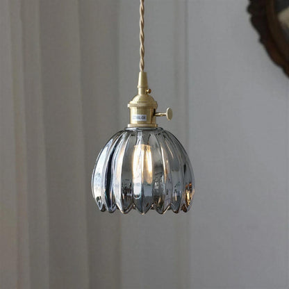 Lampada a sospensione vintage con paralume floreale in vetro e luce d'ambiente