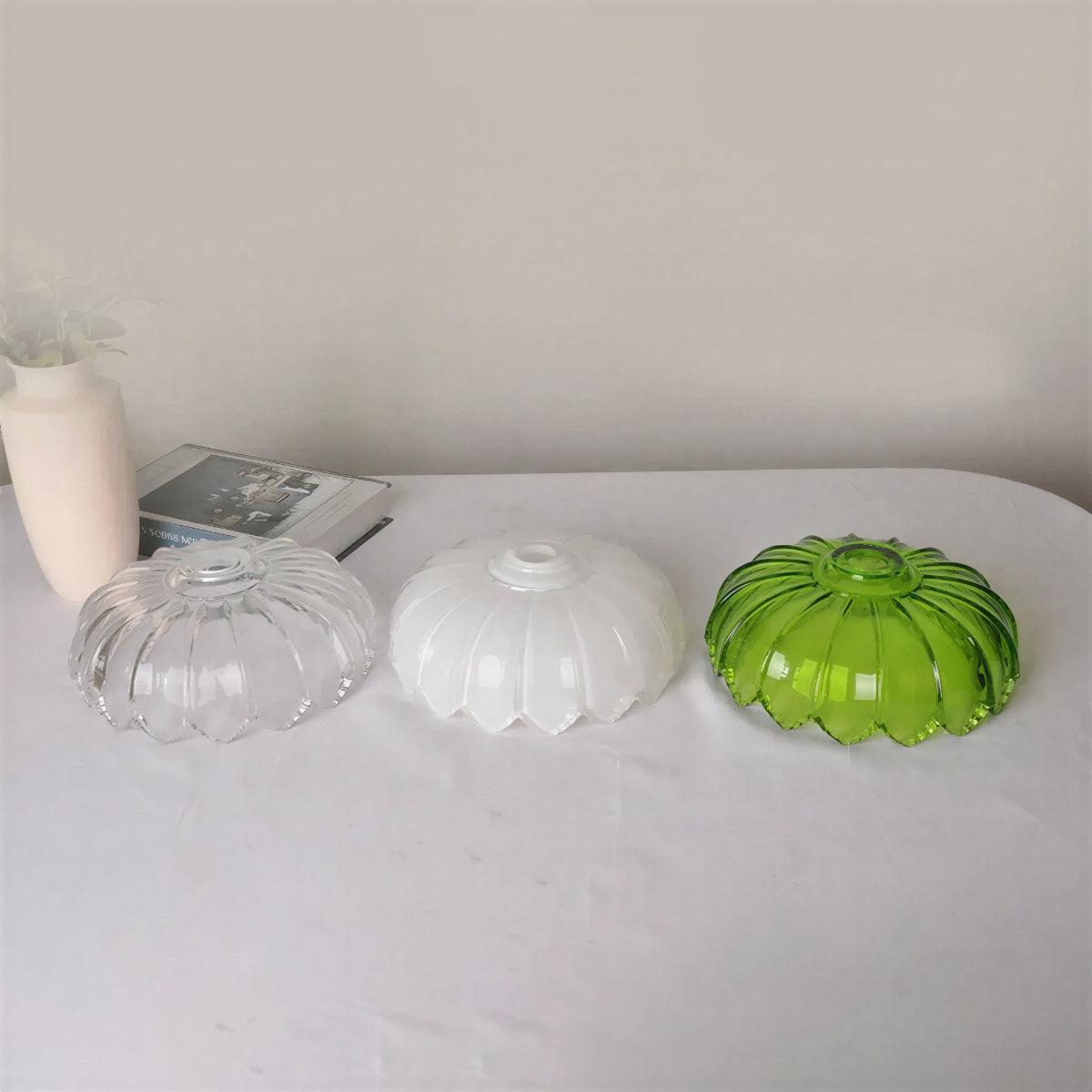 Lampada a sospensione vintage in vetro con paralume floreale e luce soffusa