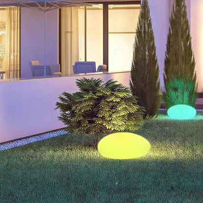 Lampada da giardino solare a forma di pietra per vialetti e aiuole