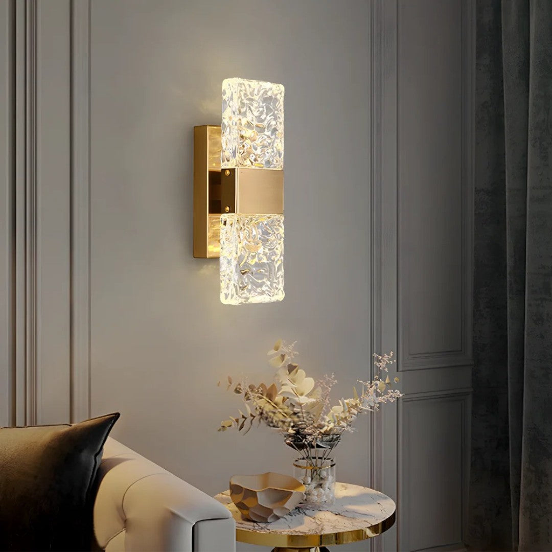 Lampada da parete in cristallo effetto ghiaccio con LED integrato