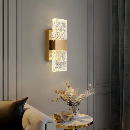 Lampada da parete in cristallo effetto ghiaccio con LED integrato
