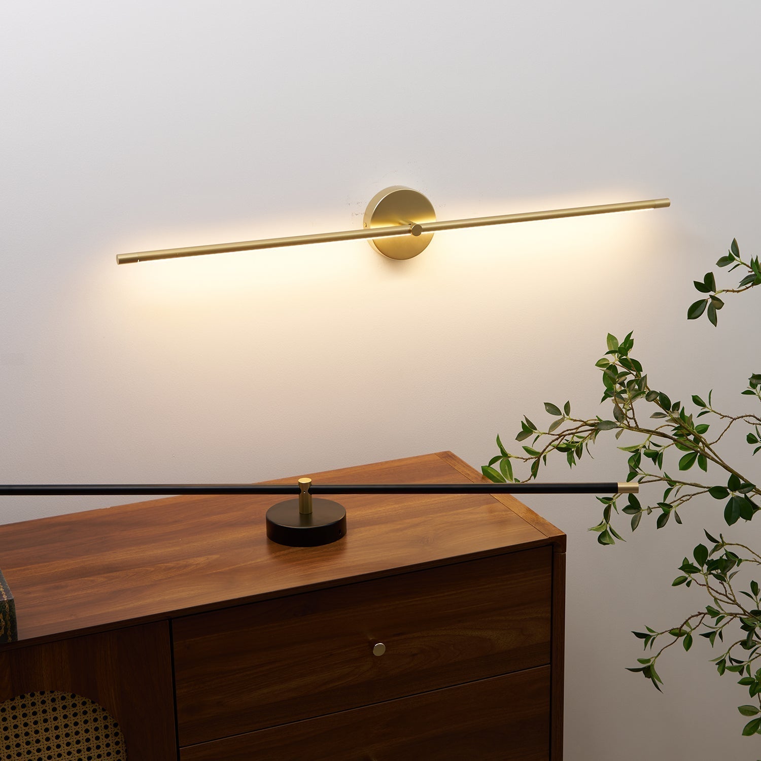 Lampada da parete LED lineare minimalista a doppia estremità, applique nero e oro