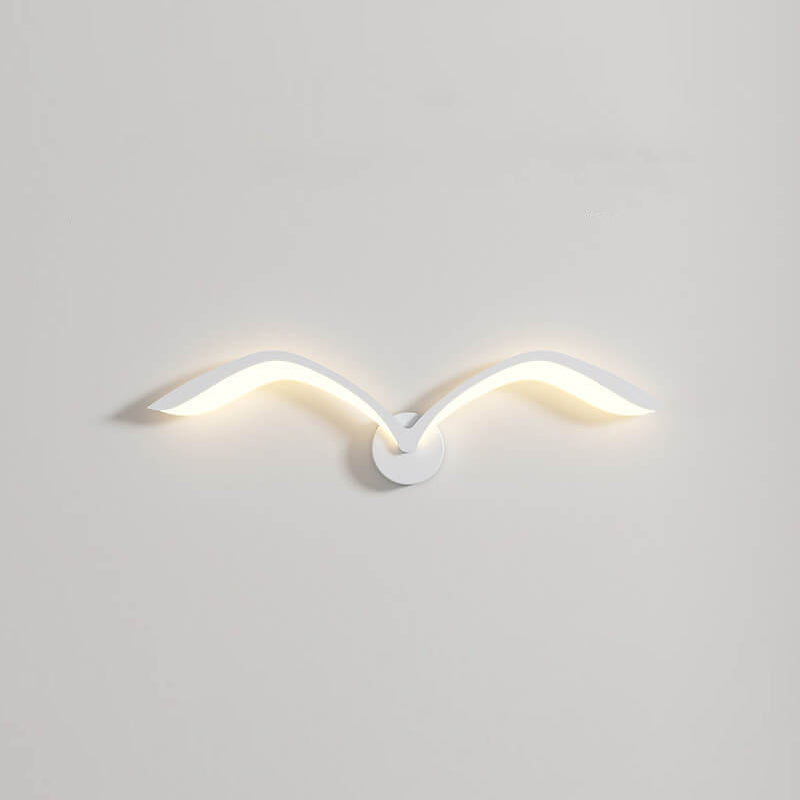 Lampada da parete LED minimalista a forma di ali, marrone o bianca