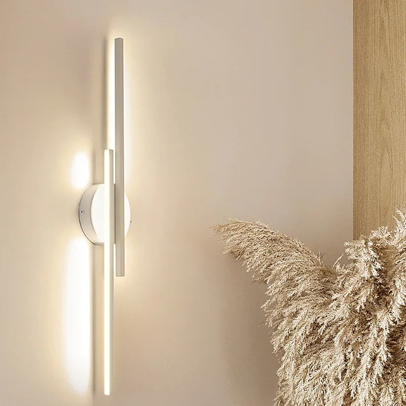 Lampada da parete LED moderna con disco e asta lineare, applique minimalista in metallo