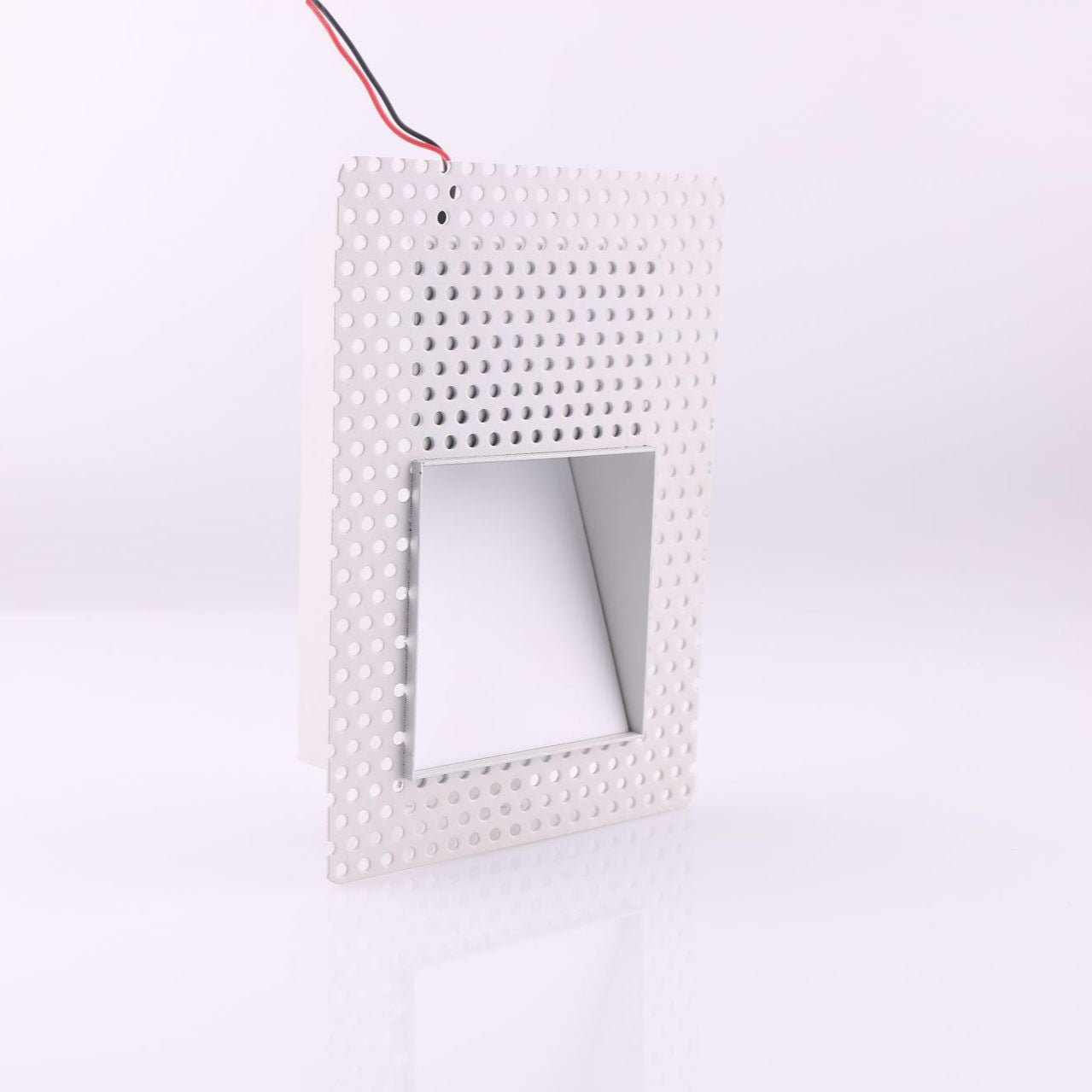 Lampada da parete LED nordica in acciaio inox per scale e gradini