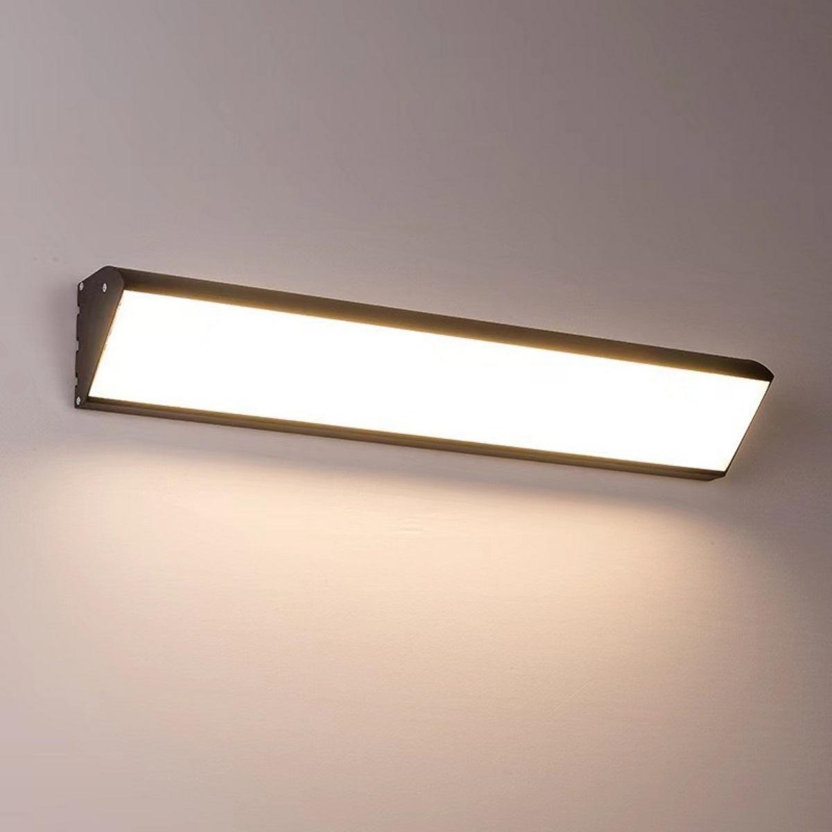 Lampada da parete per esterni a luce verso il basso per patio e ingresso