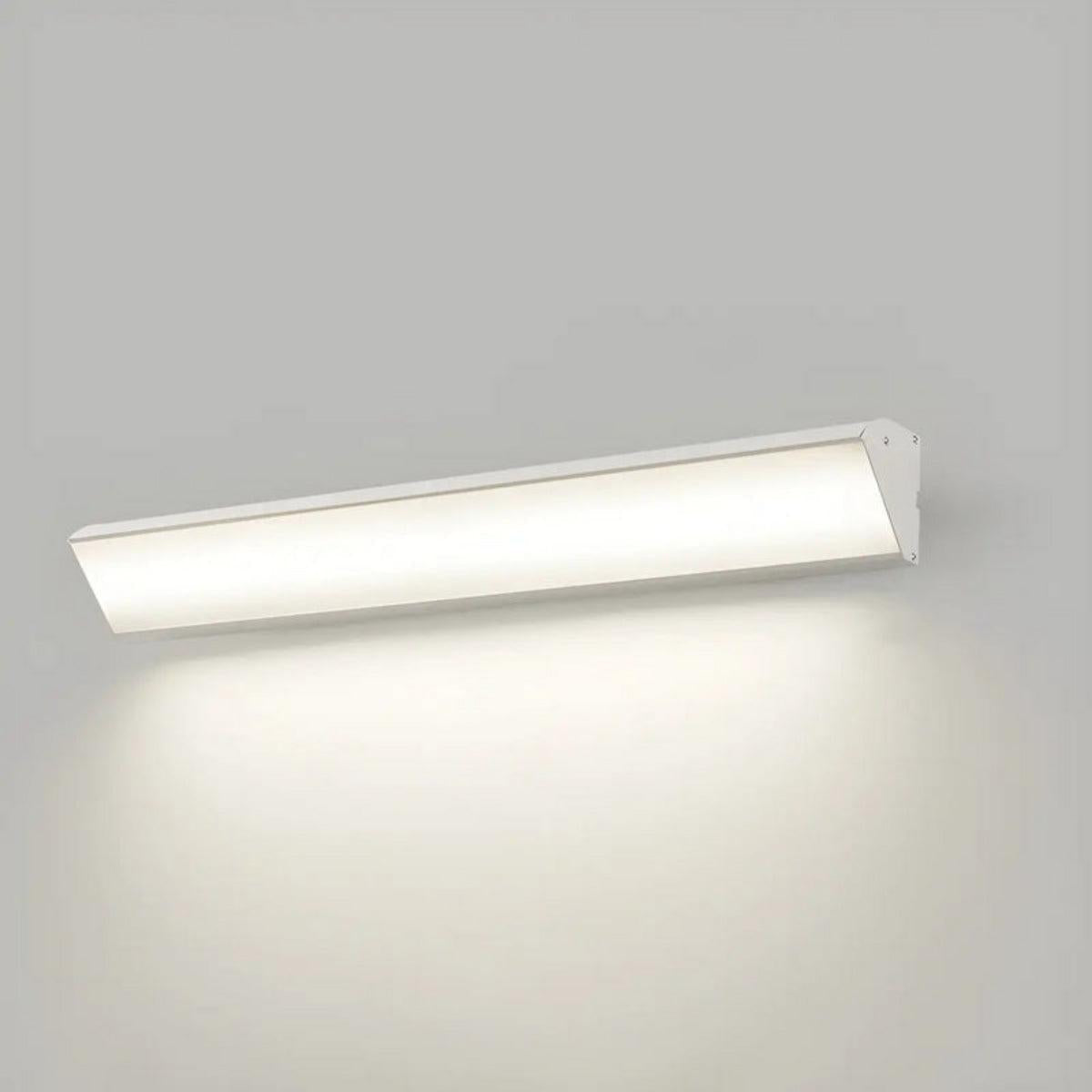 Lampada da parete per esterni a luce verso il basso per patio e ingresso