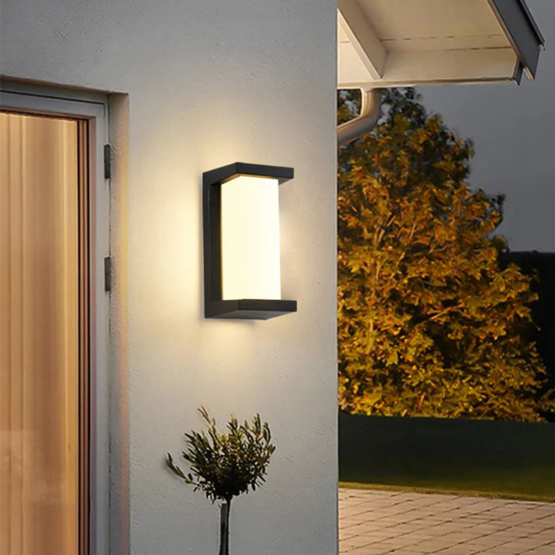 Lampada da parete per esterni LED grigia con sensore di movimento IP65 per giardino e portico
