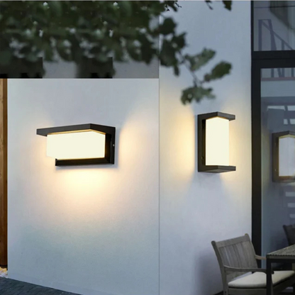 Lampada da parete per esterni LED grigia con sensore di movimento IP65 per giardino e portico