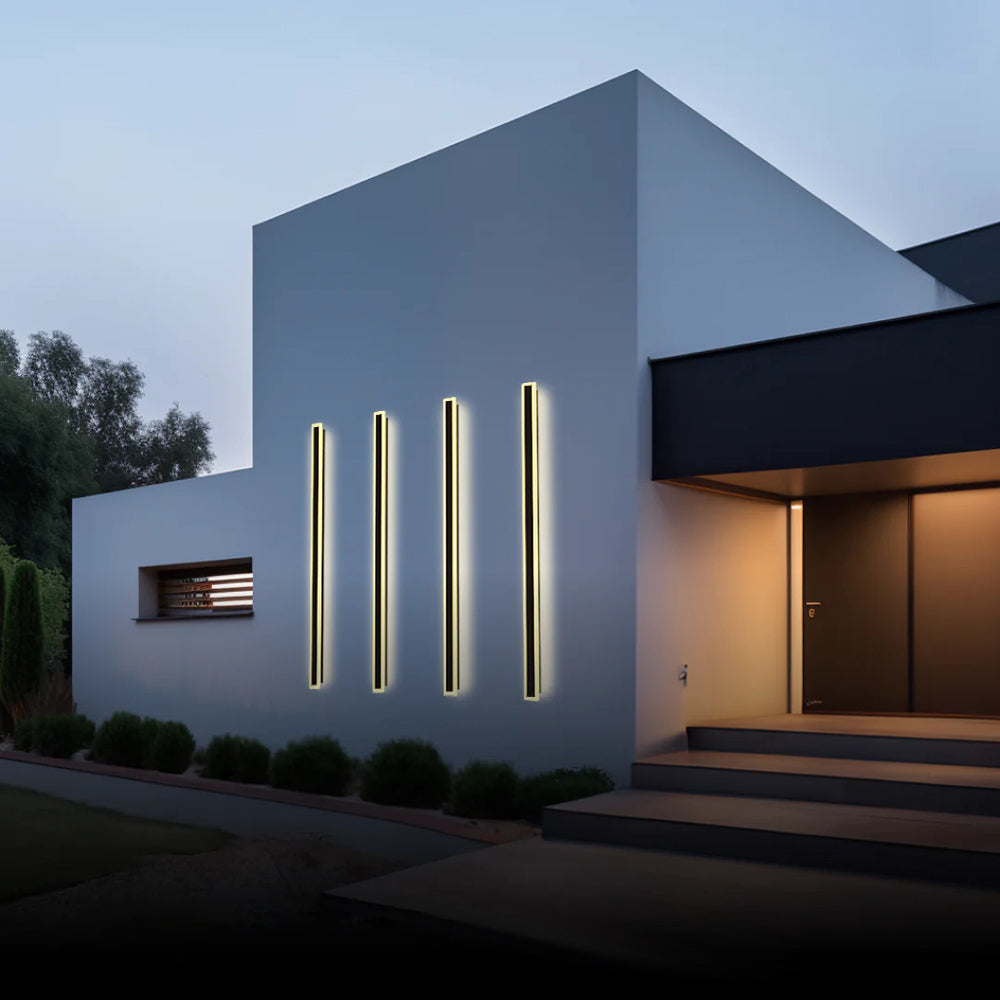 Lampada da parete per esterni LED lineare slim in metallo nero opaco da giardino